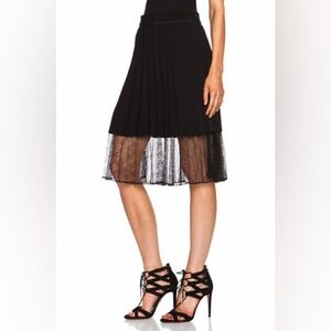 Rag & Bone | Black Pleated Crepe Lyndale Skirt with Lace Hem – Size 0